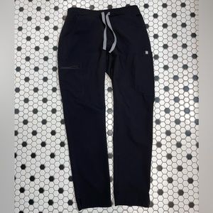 Figs Yola Skinny Scrub Pants
XS, excellent condition
Black